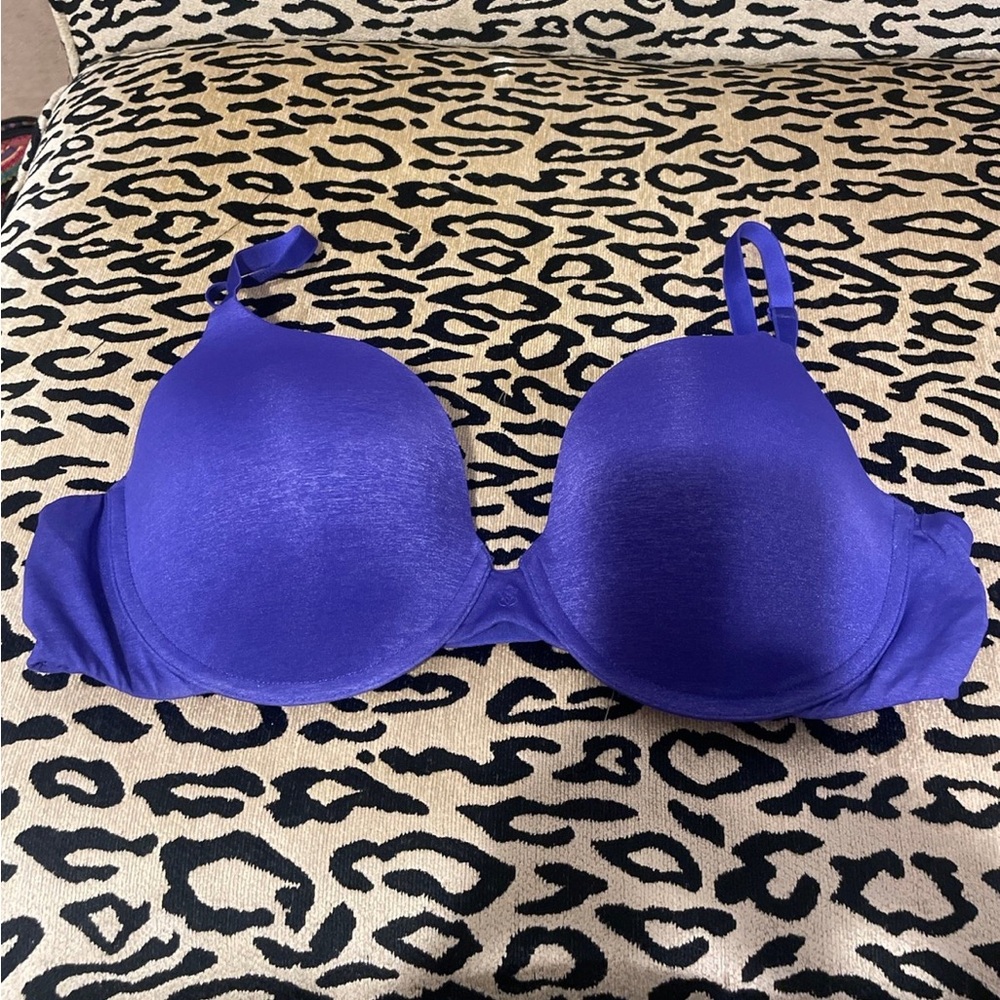 38C Victoria’s Secret Bra